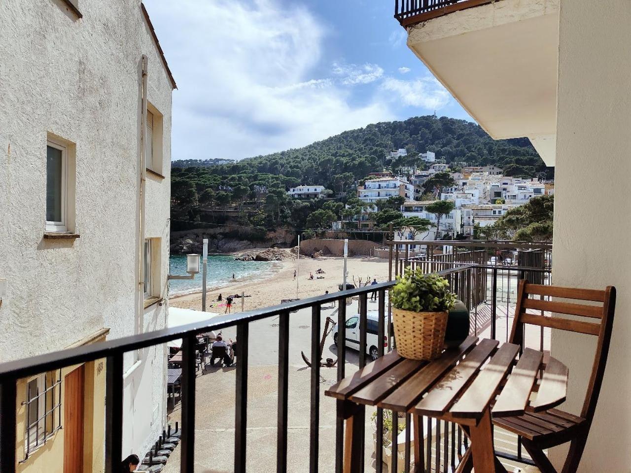 Tamariu Beach 1: Beachfront Wifi Up To 6 Ppl Exterior photo