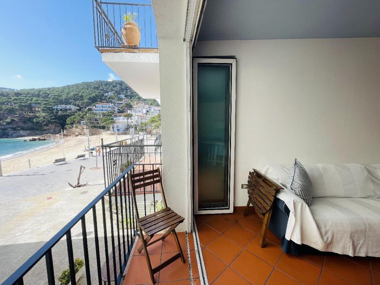 Tamariu Beach 1: Beachfront Wifi Up To 6 Ppl Exterior photo