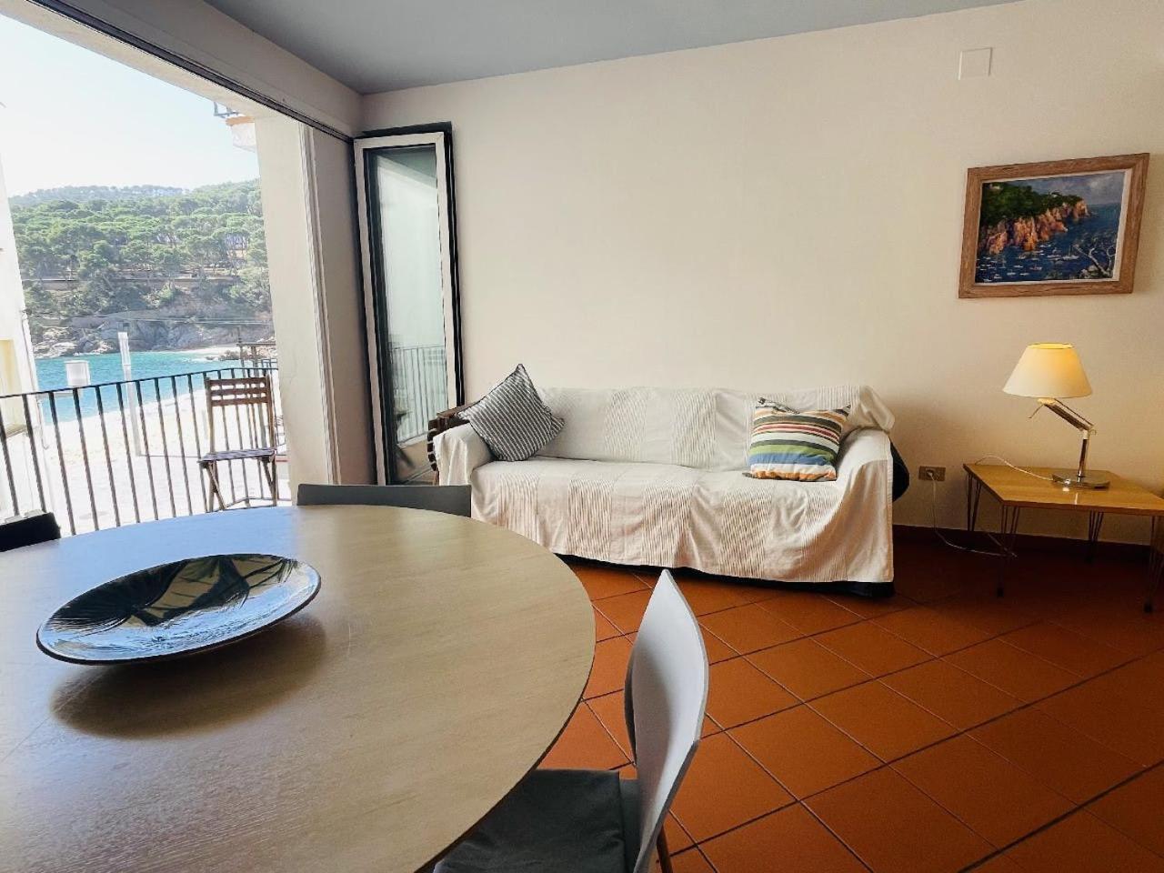 Tamariu Beach 1: Beachfront Wifi Up To 6 Ppl Exterior photo
